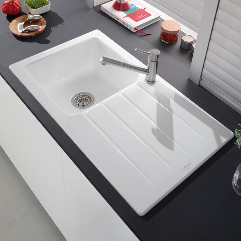Architectura 50 ceramic washbasin - Robust & elegant in chromite for every bathroom