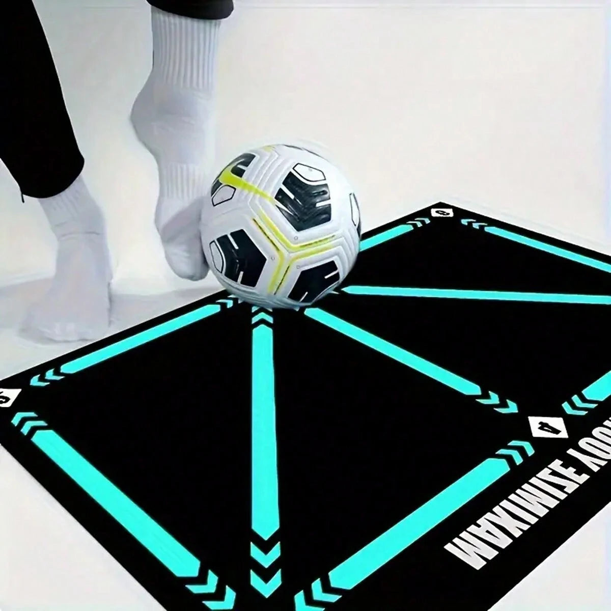 Tappetino antiscivolo FootMaster per l'allenamento del calcio - perfetto per un efficace allenamento a casa