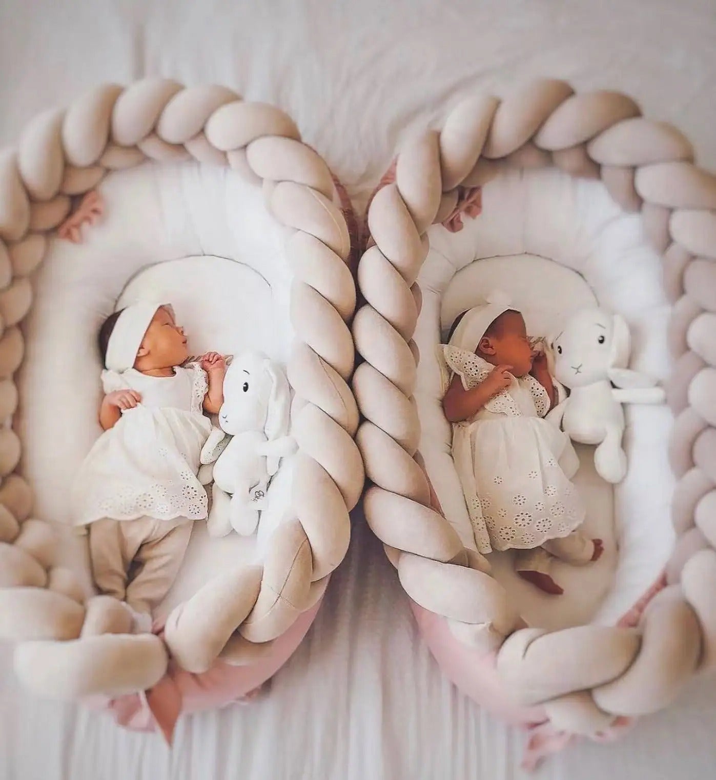SnuggleNest – Geweven babyhoofdkussen voor een veilige en rustgevende slaap