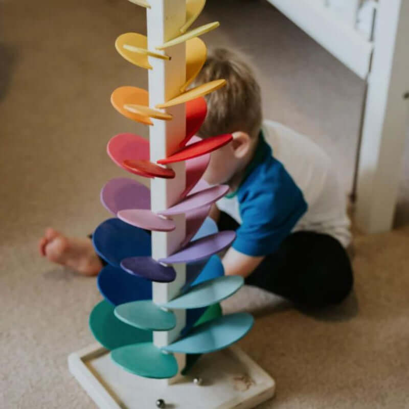 Houten marmeren toren - interactief zintuiglijk speelgoed voor de ontwikkeling van kinderen