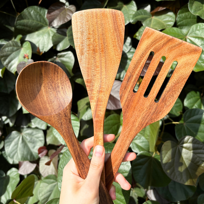 EcoTeak – Set de utensilios de cocina de madera sostenible