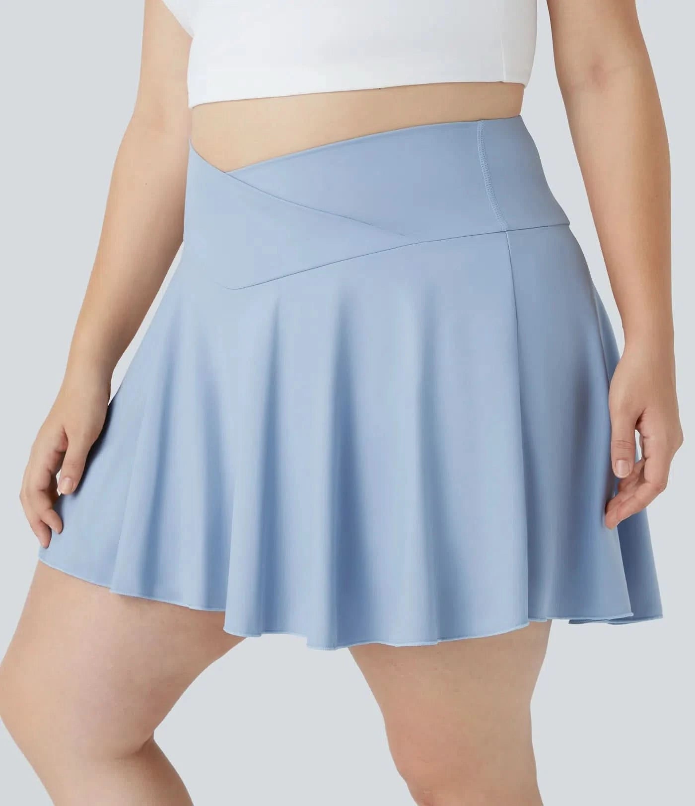 SOFTLYZERO – Luchtige 2-in-1 tennisrok met crossover tailleband en zakken