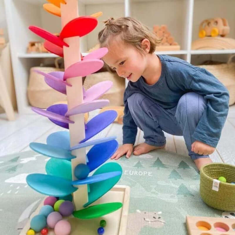 Houten marmeren toren - interactief zintuiglijk speelgoed voor de ontwikkeling van kinderen