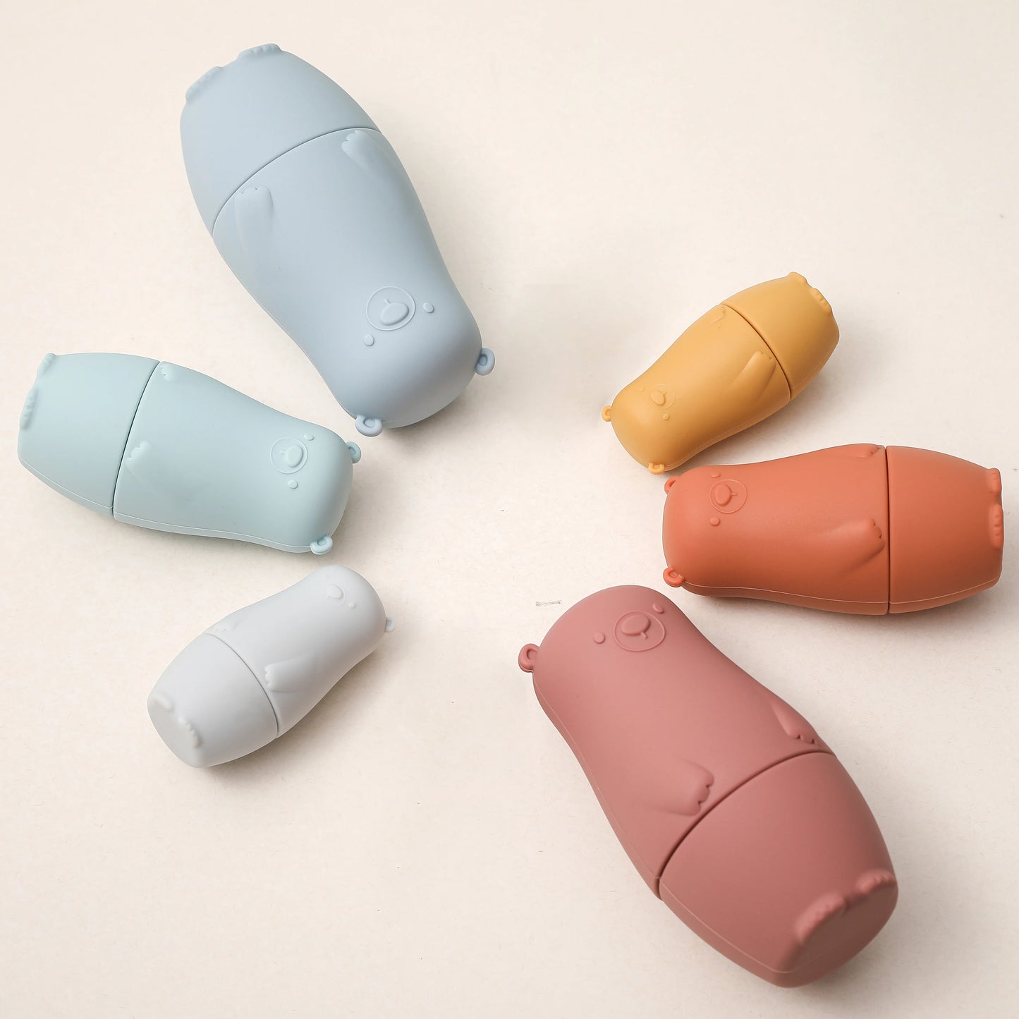 SiliconeNest – Muñecas apilables de silicona para fomentar la motricidad fina