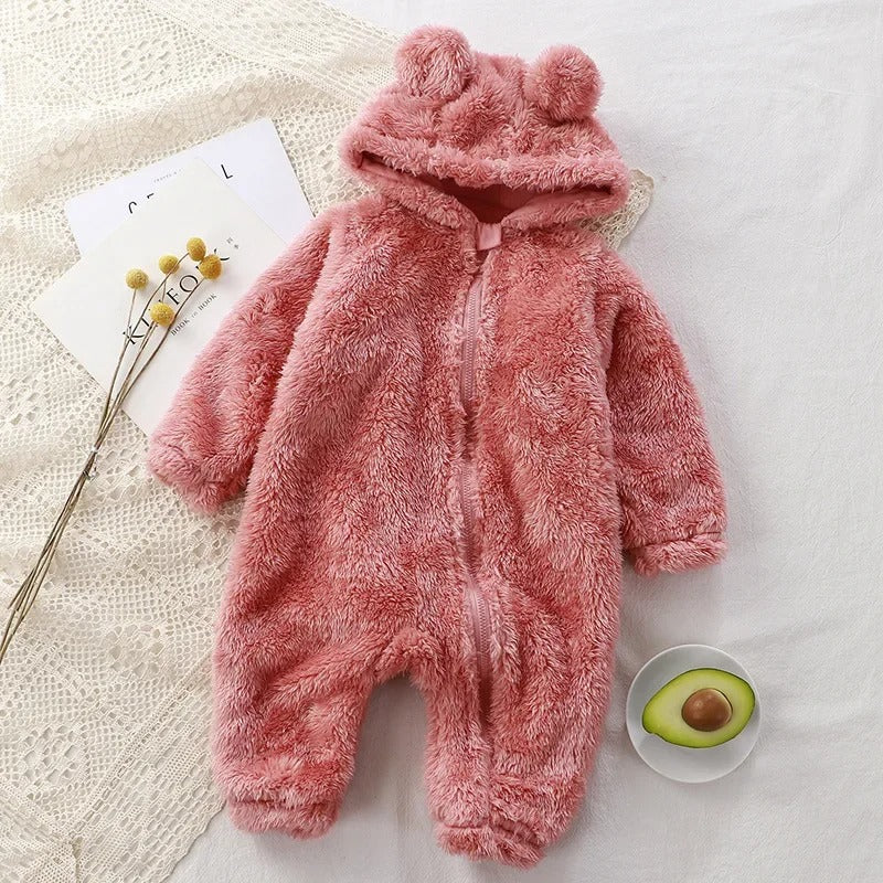 CozyCub Flannel Romper – Flauschiger Winterstrampler für Babys