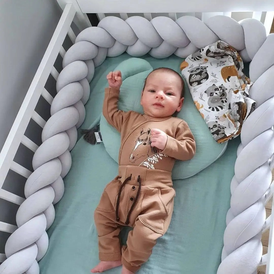 SnuggleNest – Geweven babyhoofdkussen voor een veilige en rustgevende slaap