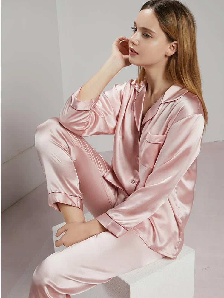 Zijdepyjama's – Seidenpyjama voor dames met luxueus comfort & tijdloze elegantie