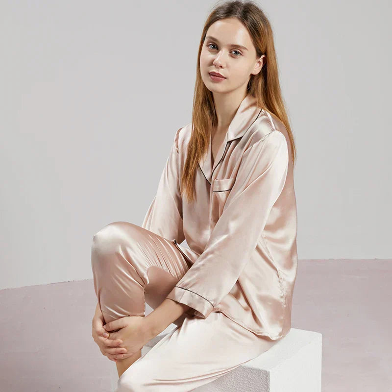 Zijdepyjama's – Seidenpyjama voor dames met luxueus comfort & tijdloze elegantie