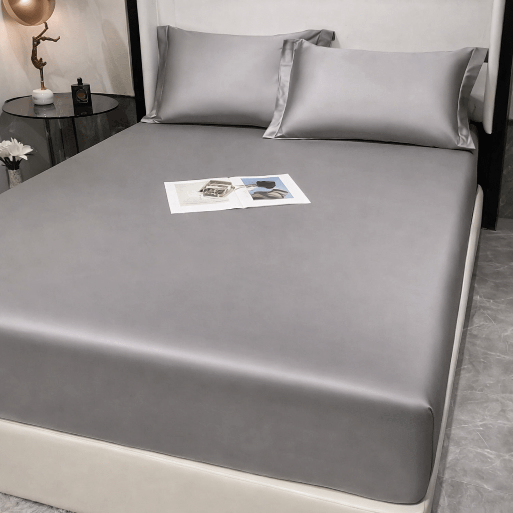 SILKLYRA – Elegant Fitted Sheet Made of Mulberry Silk with Deep Pocket