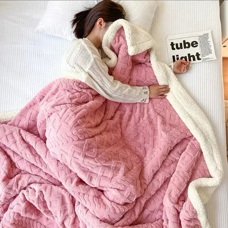Thick lambswool blanket - Fluffy winter blanket for maximum warmth