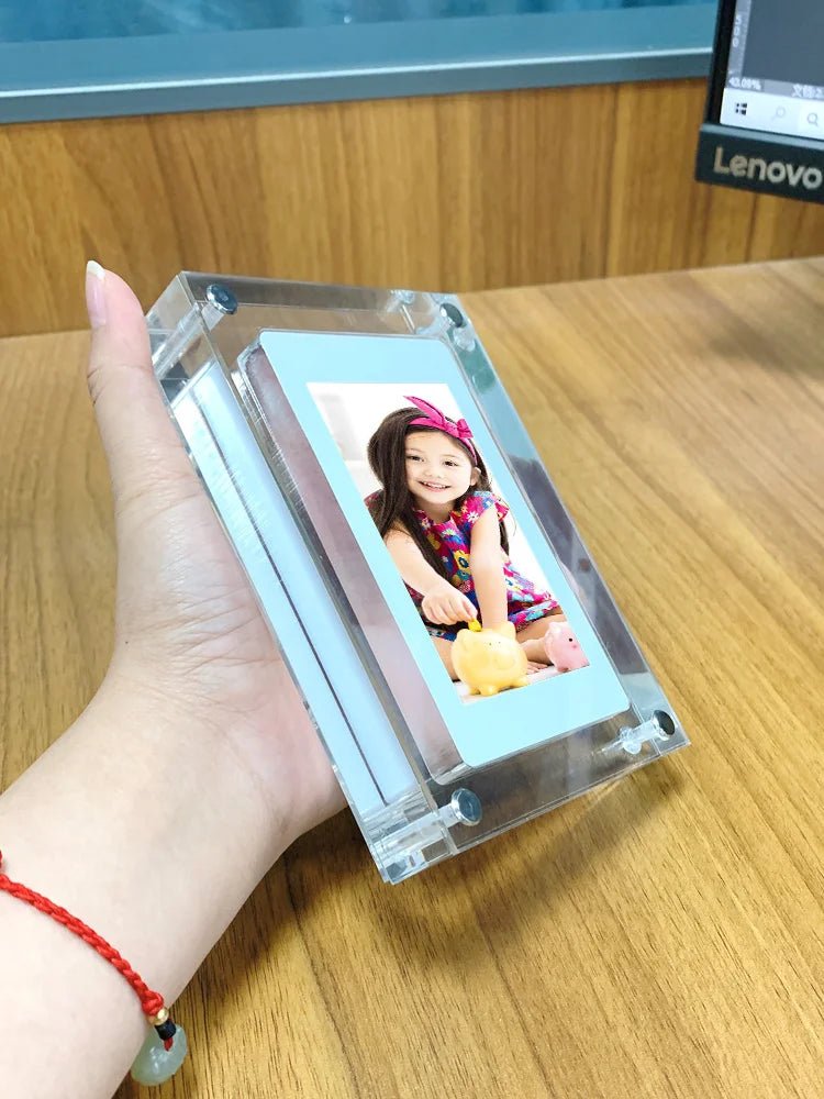 PhotoFlex – Digital Photo Frame 5/7 Inch with IPS Screen
