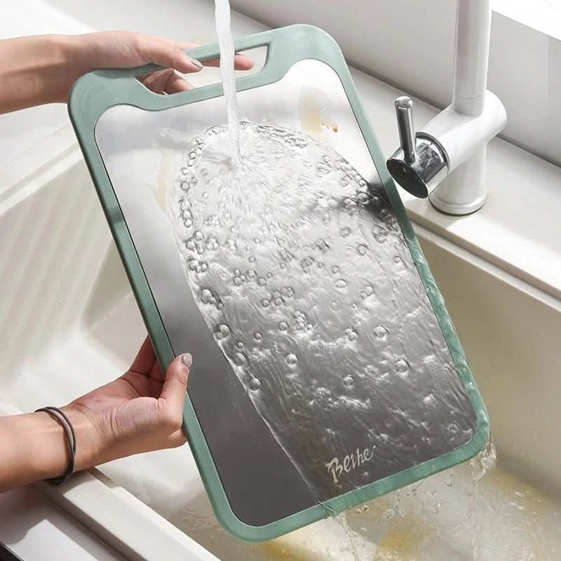 SteelEdge – Doppelseitiges Edelstahl Schneidebrett mit Antihaft-Oberfläche und Saftnut