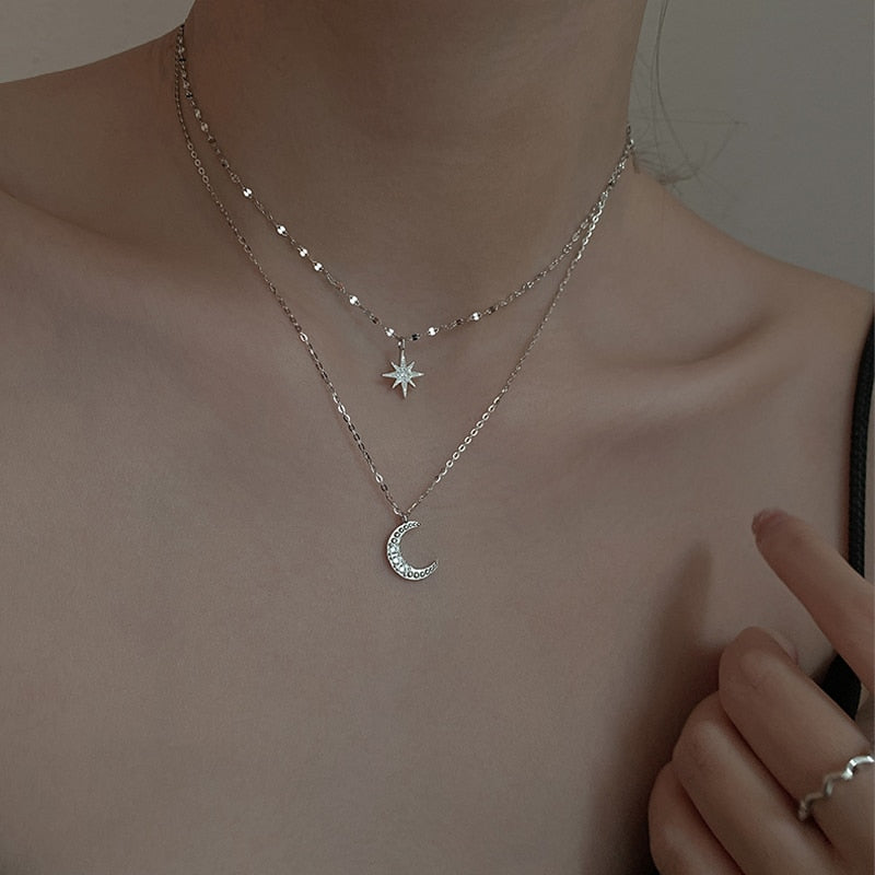 COLLANA MOONSHINE - Collana con doppia luna per eleganza e romanticismo