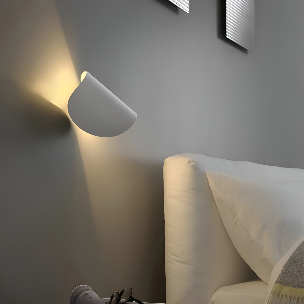 TWIST WALLLIGHT - Rotatable wall light for flexible & targeted lighting
