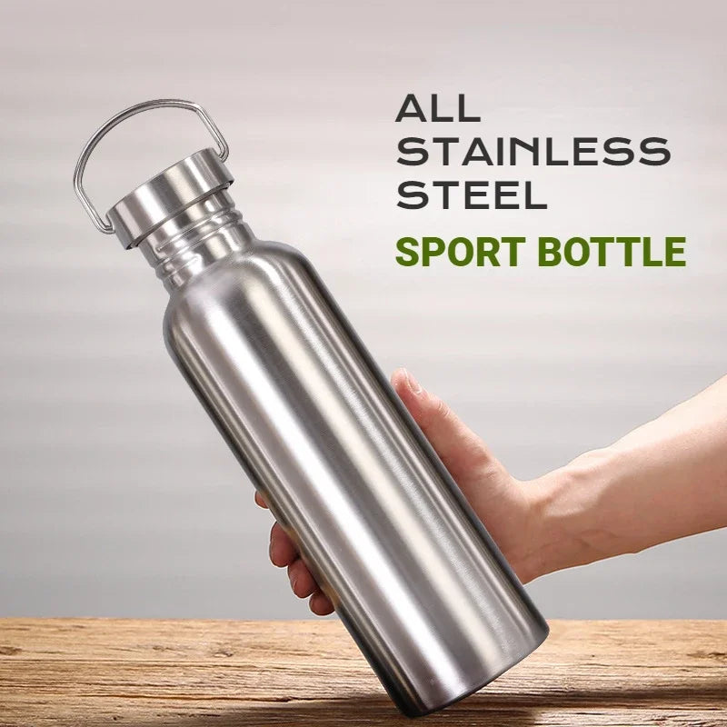 SteelFlow botella de agua de acero inoxidable 1000ml – robusta, ligera y versátil para deporte y actividades al aire libre