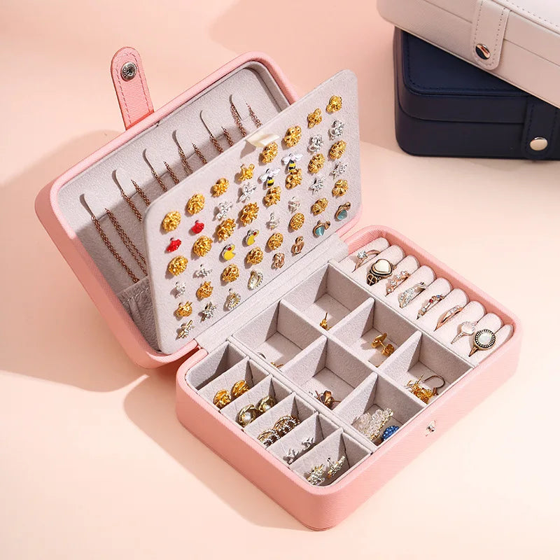 JewelCase – Elegant Leather Jewelry Box for Rings and Earrings