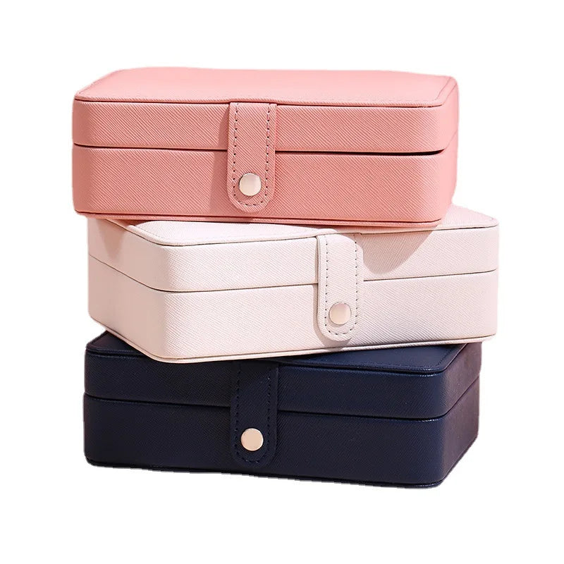 JewelCase – Elegant Leather Jewelry Box for Rings and Earrings