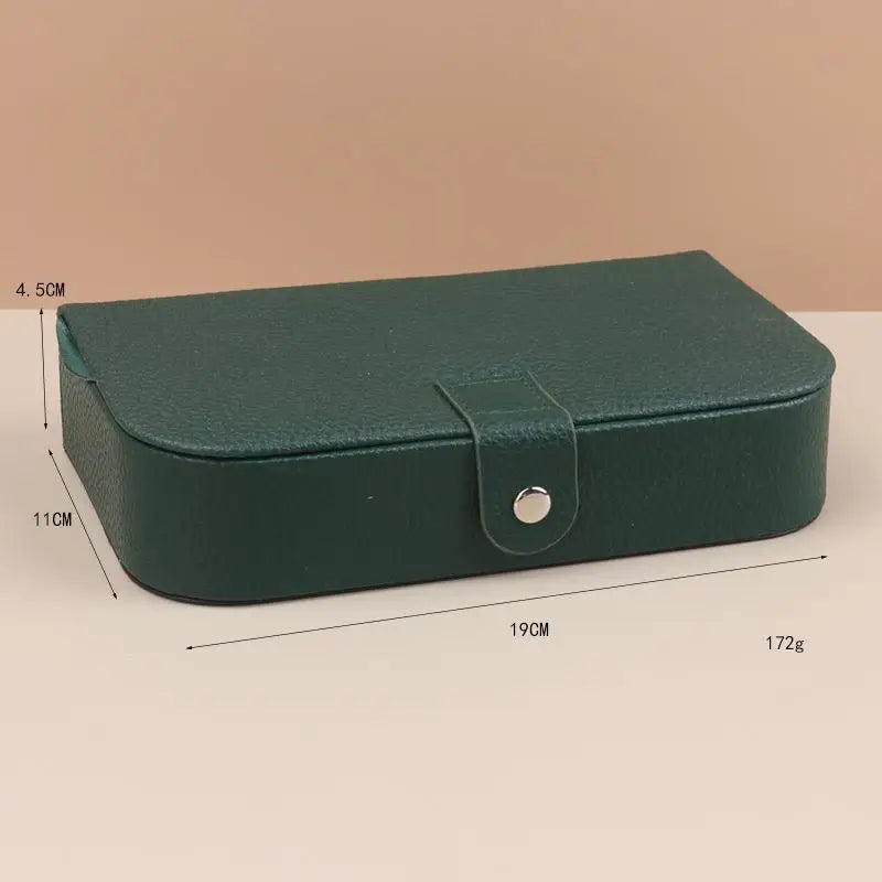 Velouré – Mini Jewelry Box made of Velour, Compact & Stylish