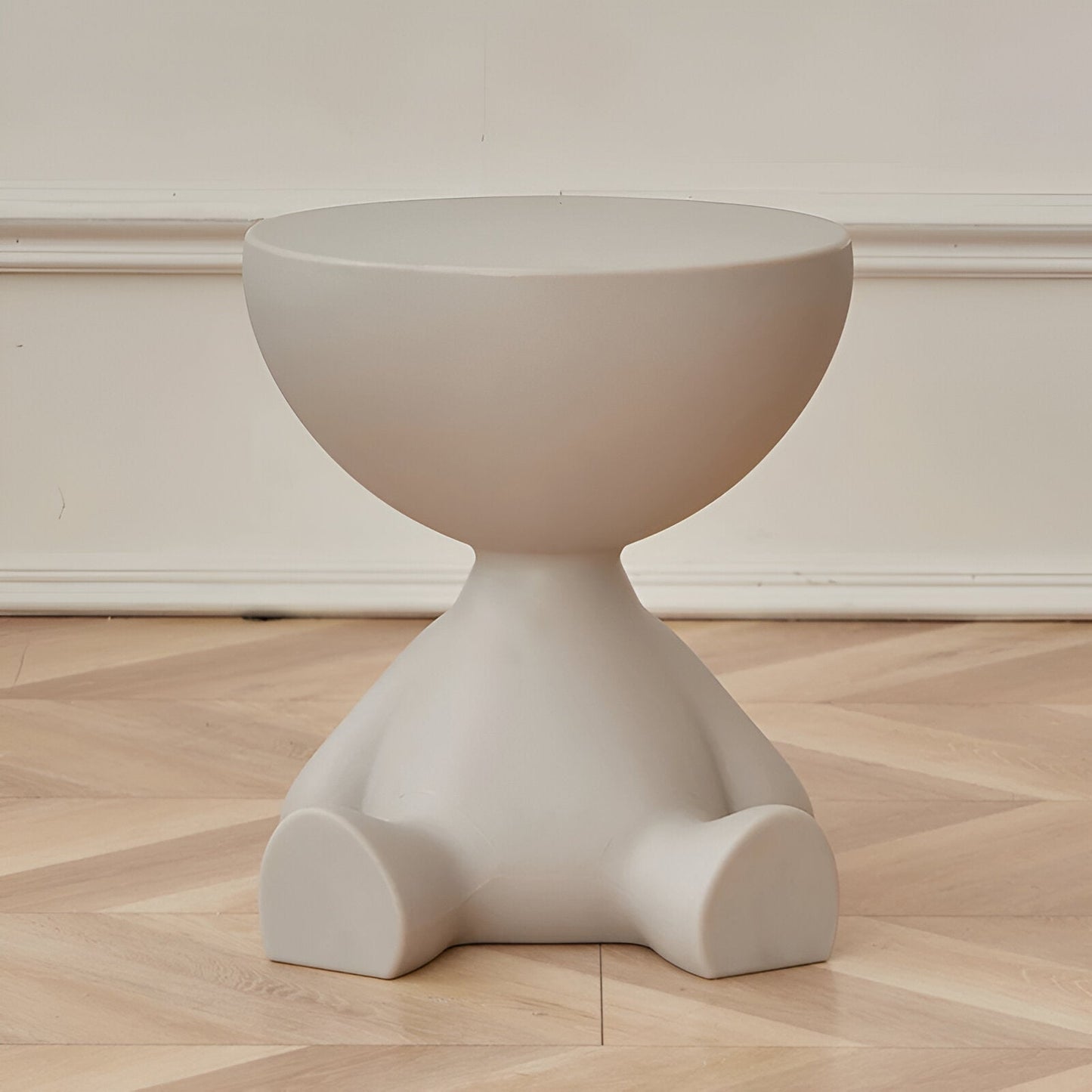 LUXROUND TABLE - Elegant round lounge table for stylish living