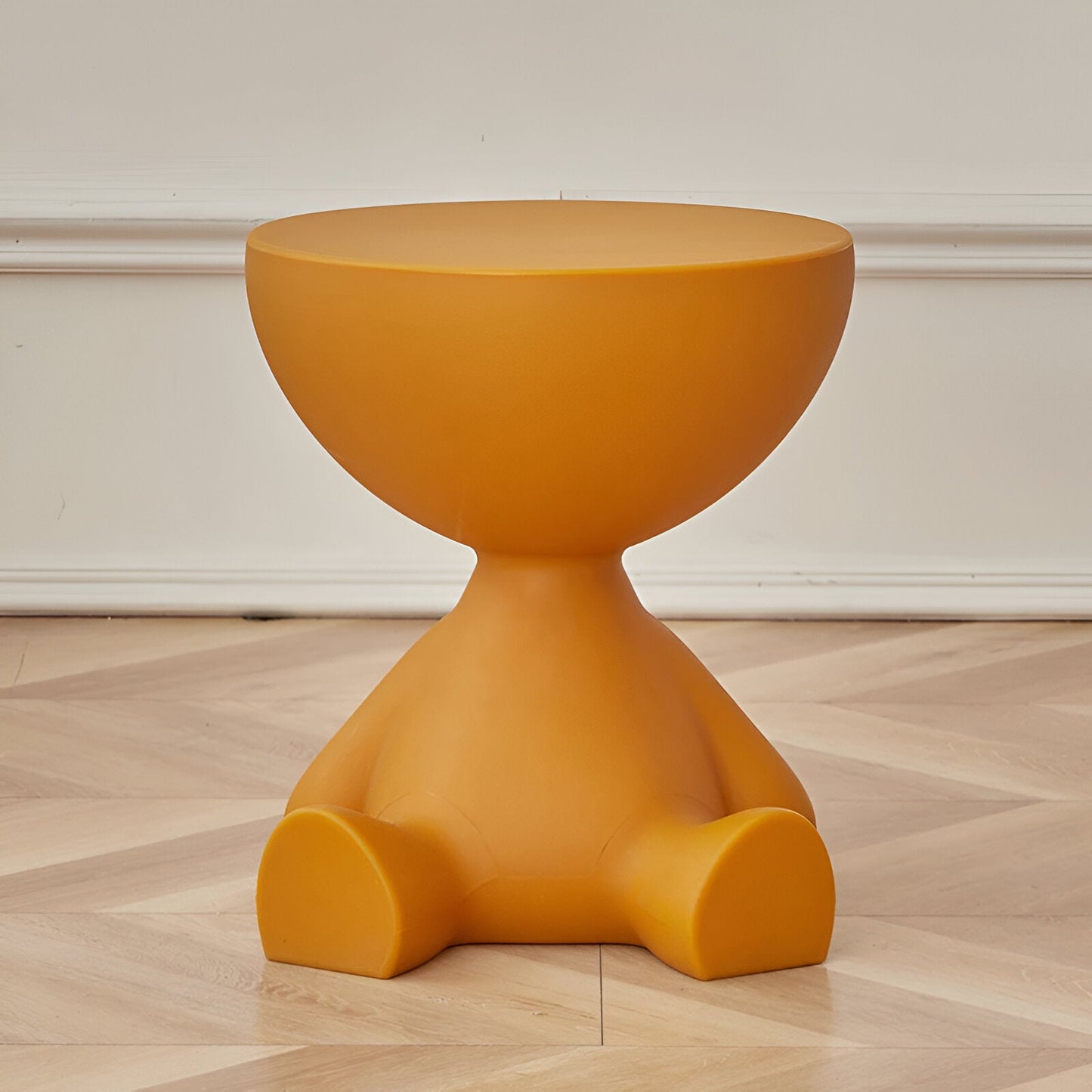 LUXROUND TABLE - Elegant round lounge table for stylish living
