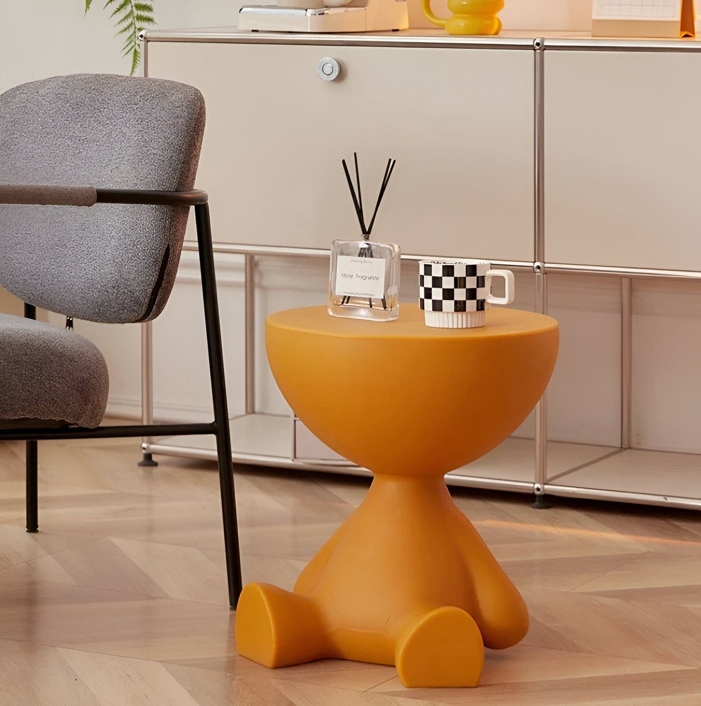 LUXROUND TABLE - Elegant round lounge table for stylish living