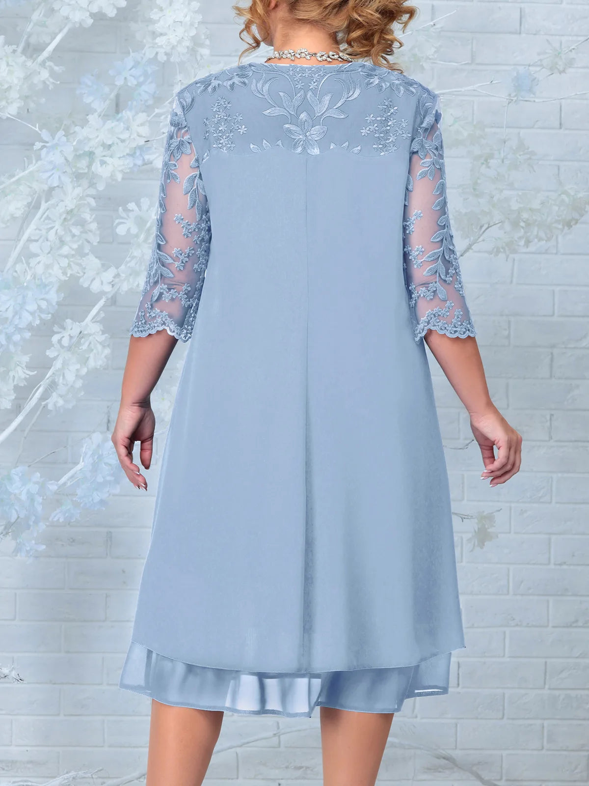 GRACE GALA DRESS - Elegant embroidered oversized banquet dress