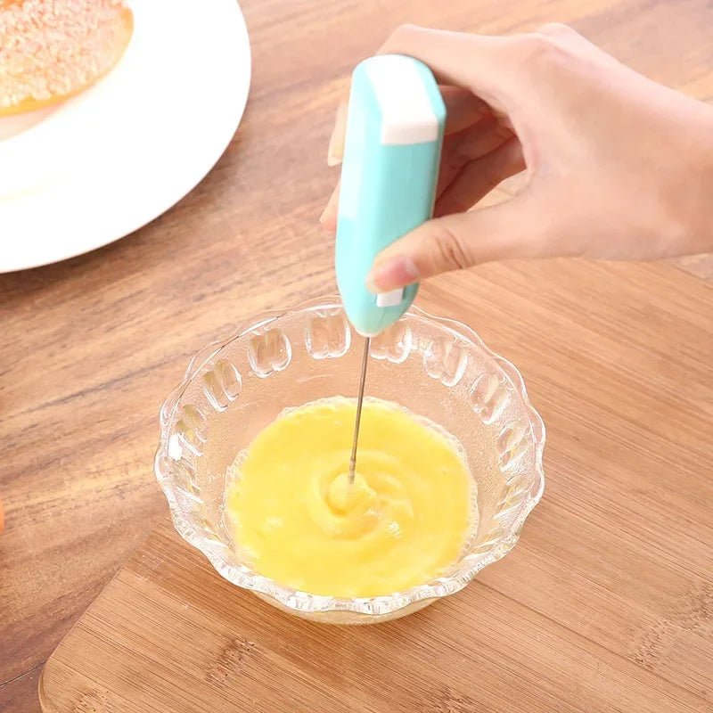 FrothMaster – Electric Milk Frother for Versatile Kitchen Use