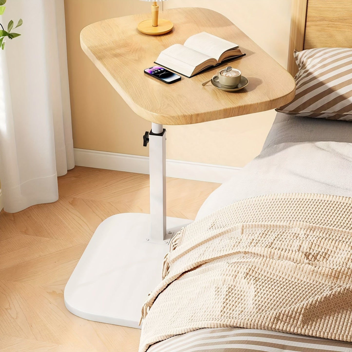 FlexiTable - Adjustable side table for sofa & bed