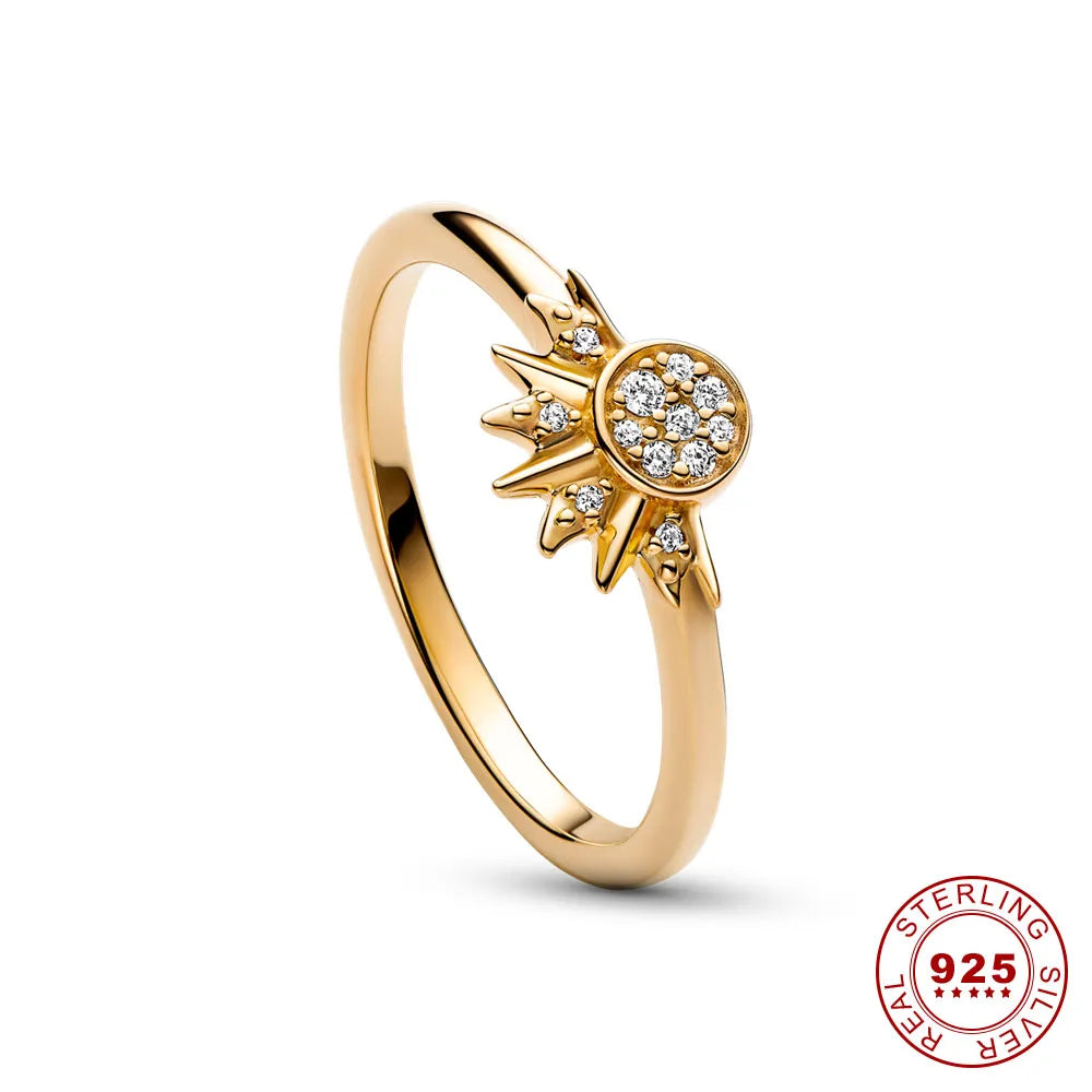 Anello in argento con cristalli scintillanti - Elegante anello in argento 925 con disegno di luna e sole