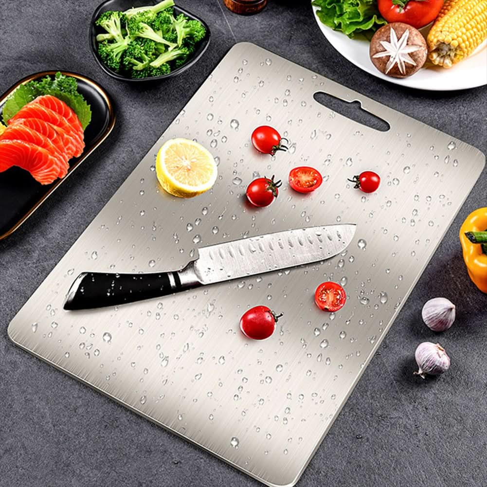 TITANEDGE - Antibacterial stainless steel cutting board for maximum hygiene and durability in the kitchen