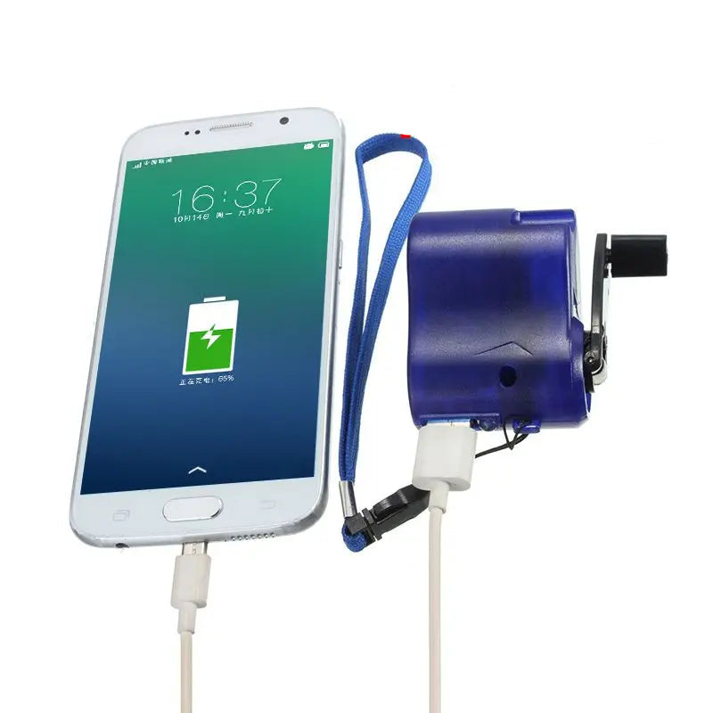 CrankCharge – USB-noodlader met handkruik voor outdoor-avonturen
