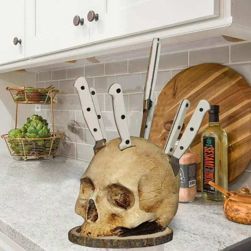 Soporte para cuchillos con calavera gótica – Soporte para cuchillos hecho a mano con diseño de calavera para hasta 7 cuchillos