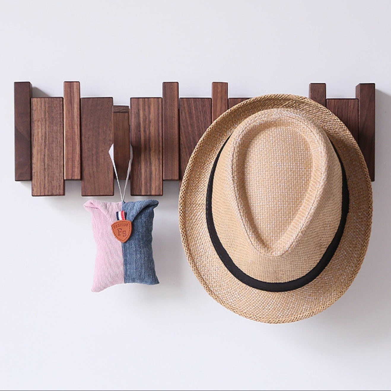 PIANOHANG Wall Rack - Handmade wooden wall coat rack in piano design with folding hooks