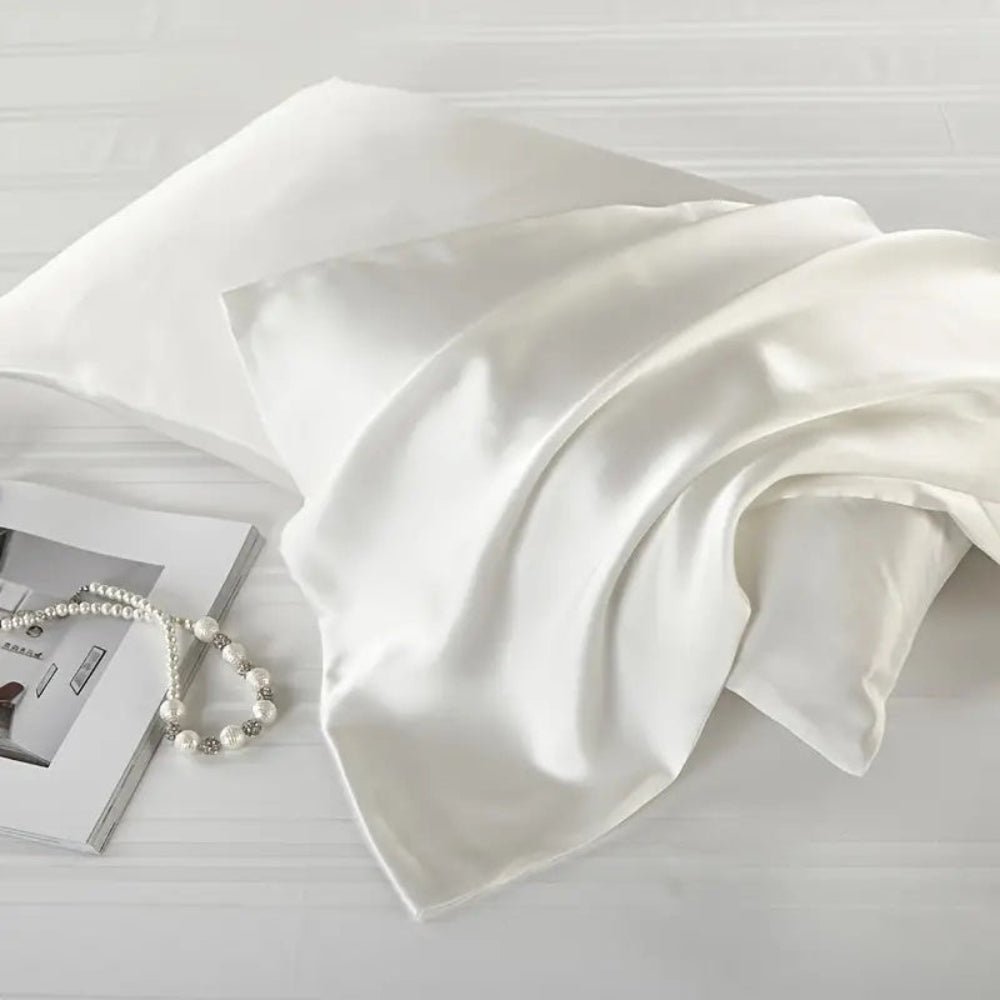 SilkGlow Pillowcase – Luxurious Silk Pillowcases for Gentle Sleep