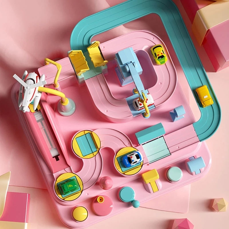 CityAdventure - Interactive city playset with cars & helicopter for children aged 3+
