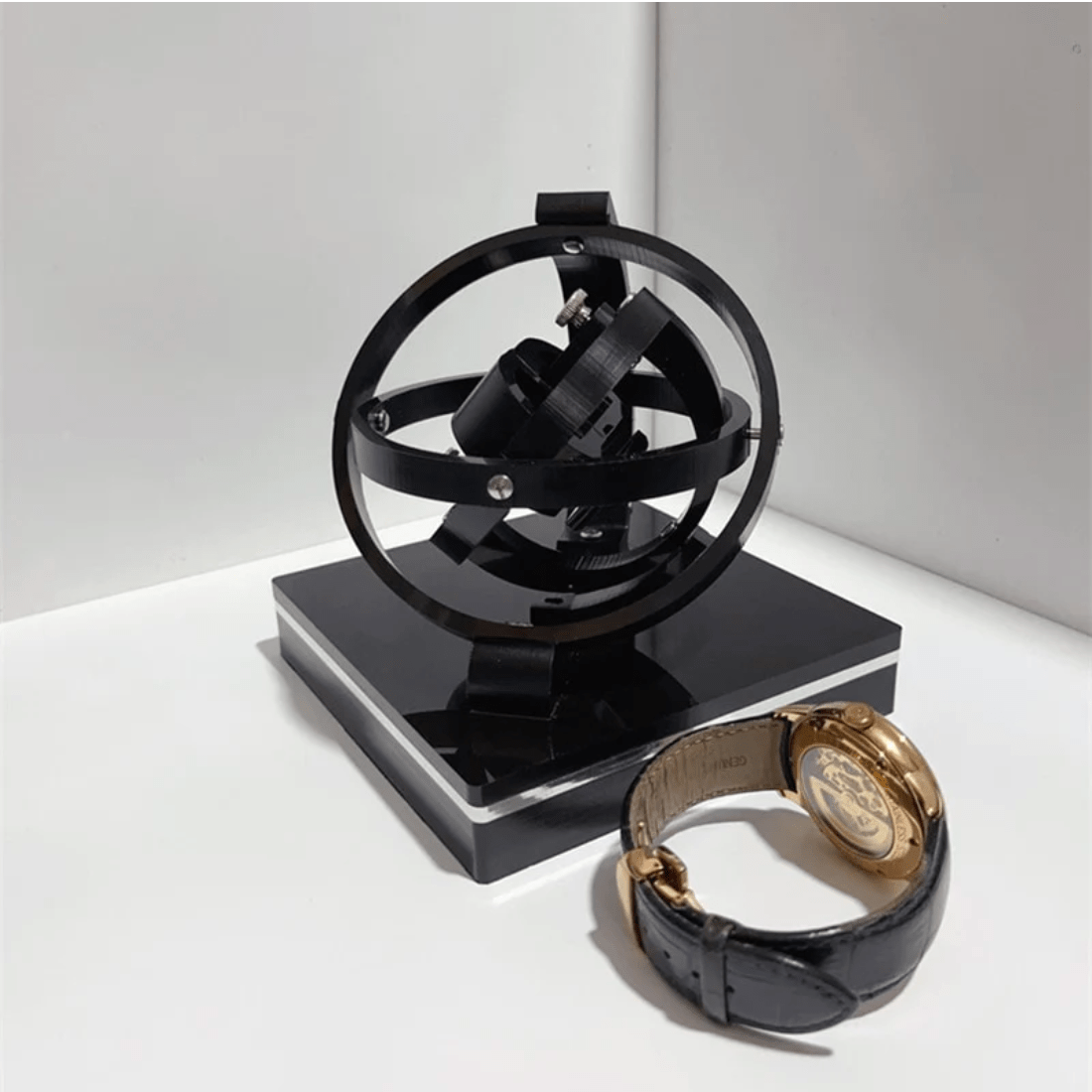 TimeVault – Remontoir automatique pour montres avec design élégant pour montres de luxe