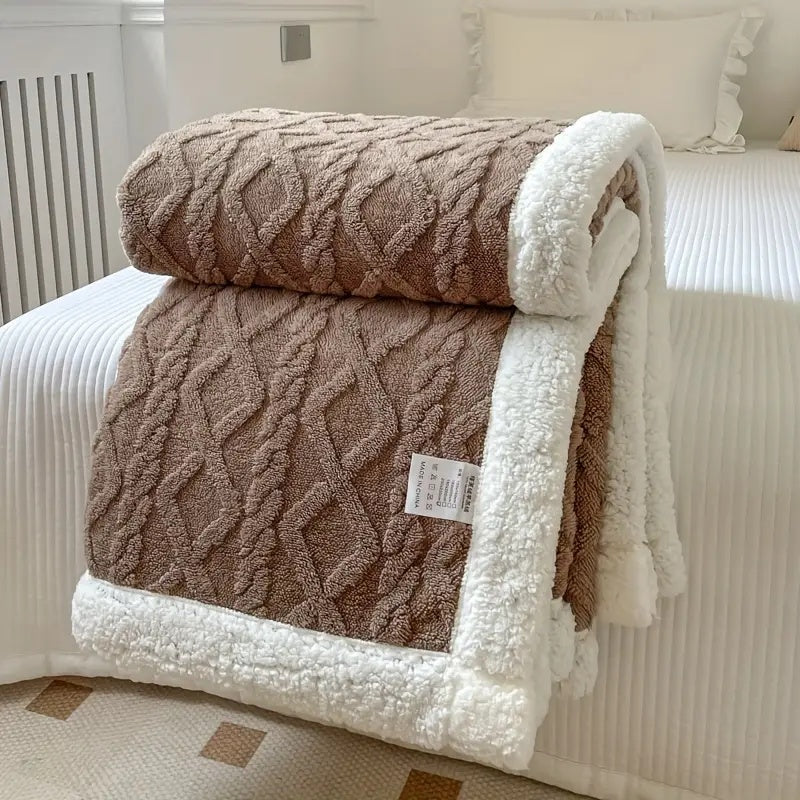 Snuggle Sherpa Blanket – Soft Reversible Fleece Blanket for Year-Round Comfort