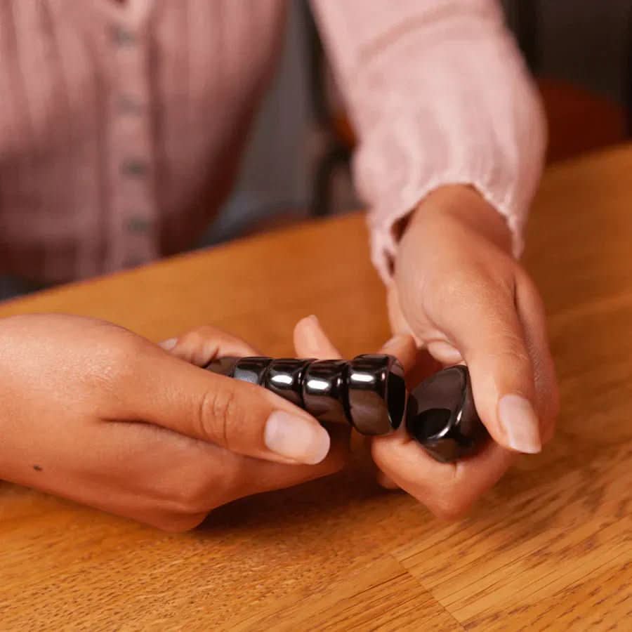 MAGNETIC CHESS - Magnetic chess game for travelling & strategy