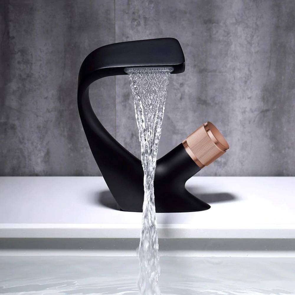 Grifo de lavabo AQUACASCADE – Grifo moderno tipo cascada de latón para un diseño de baño lujoso