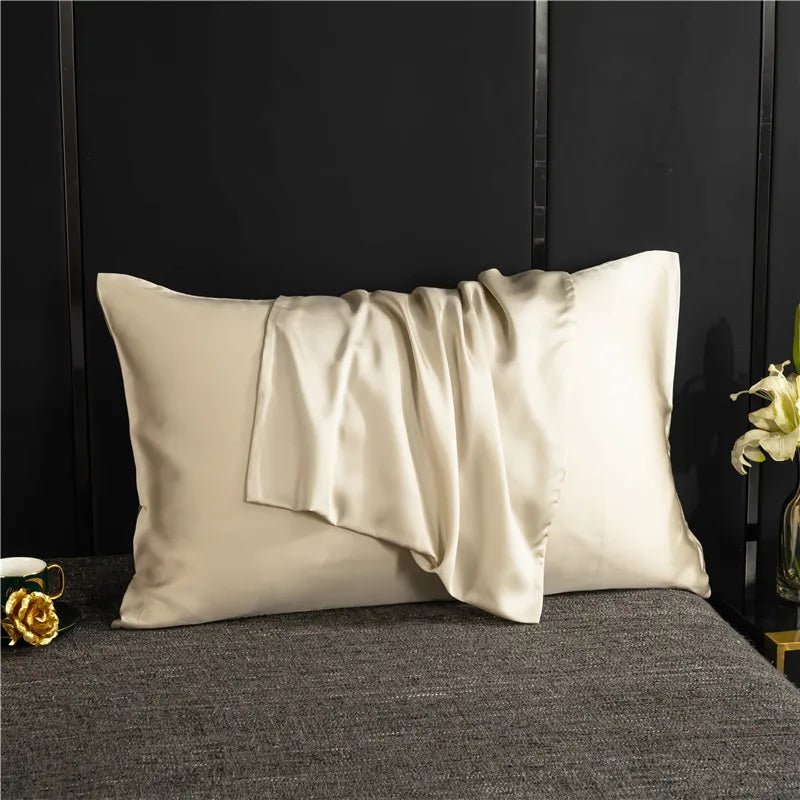 SilkNest Pillowcase – Luxurious, Easy-Care & Solid-Colored for Comfortable Sleep