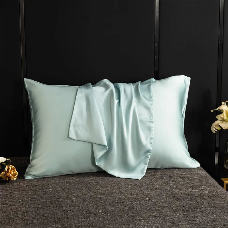 SilkNest Pillowcase – Luxurious, Easy-Care & Solid-Colored for Comfortable Sleep