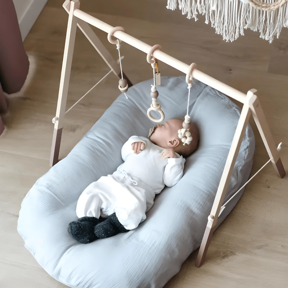 Nuvora Baby Orthopädisches Kissen | Weiche Memory-Schaum-Unterstützung für eine gesunde Kopfform 3