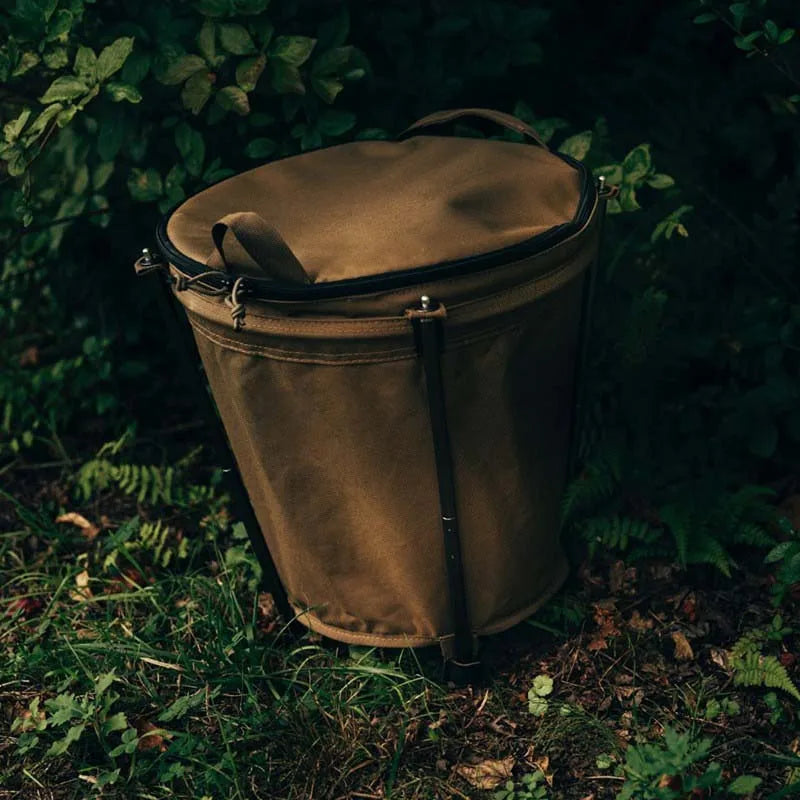 CAMPTRASH BIN - Foldable camping bin made of Oxford fabric with 20 litre capacity & PVC lining