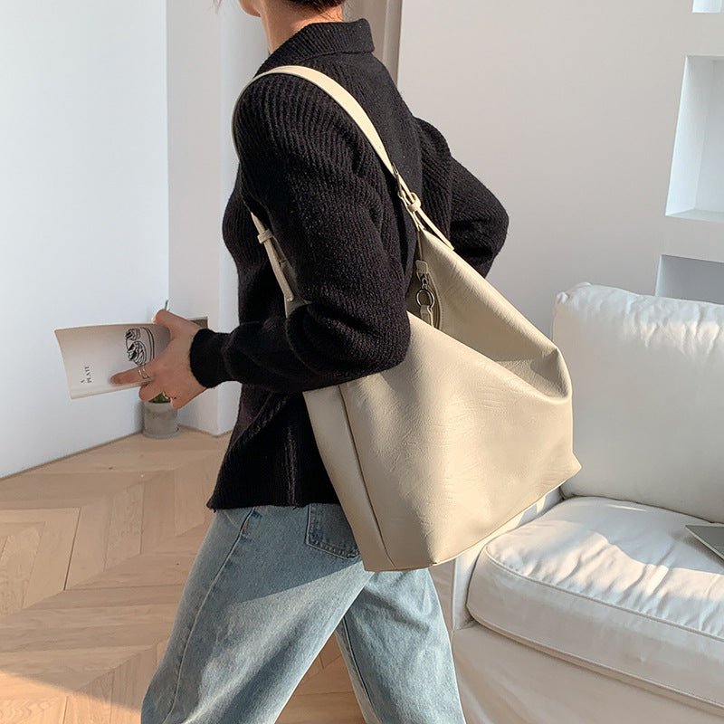 PUFFYPOUCH – Weiche PU-Leder-Dumpling-Tasche für einen verspielten, schicken Look 3