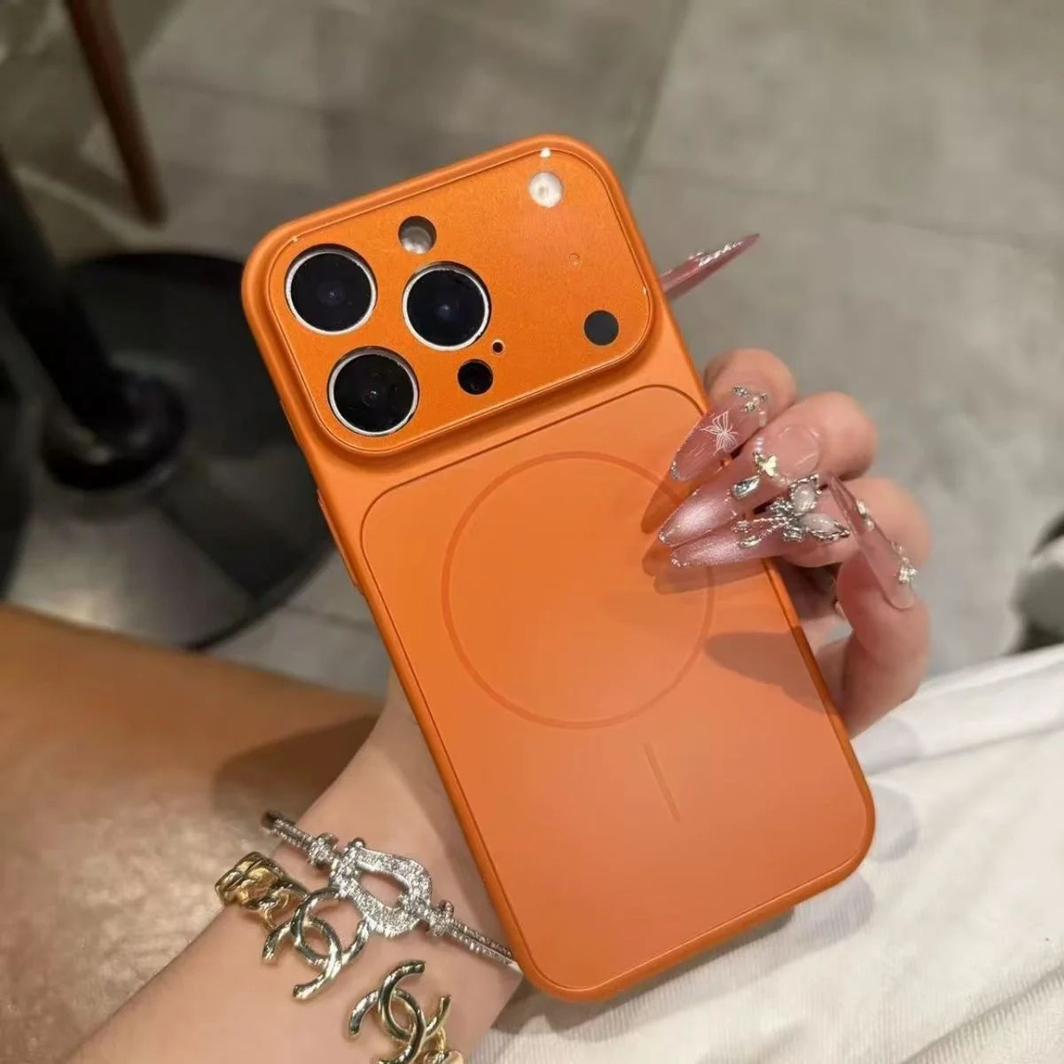 PhantomShell – Schlankes MagSafe-Case aus Milchglas für iPhone 13-17 2