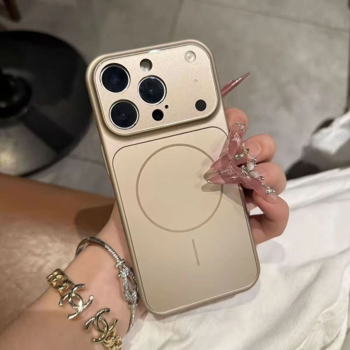 PhantomShell – Schlankes MagSafe-Case aus Milchglas für iPhone 13-17 8