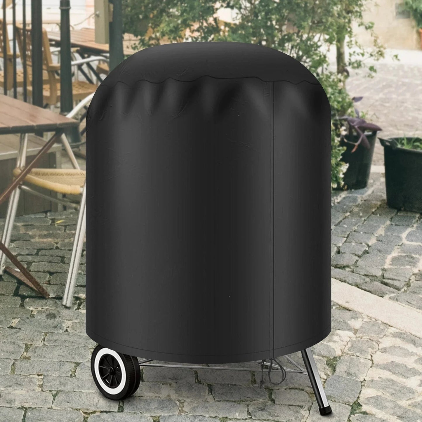 GrillShield Pro - Premium barbecue cover for all-round weatherproof protection