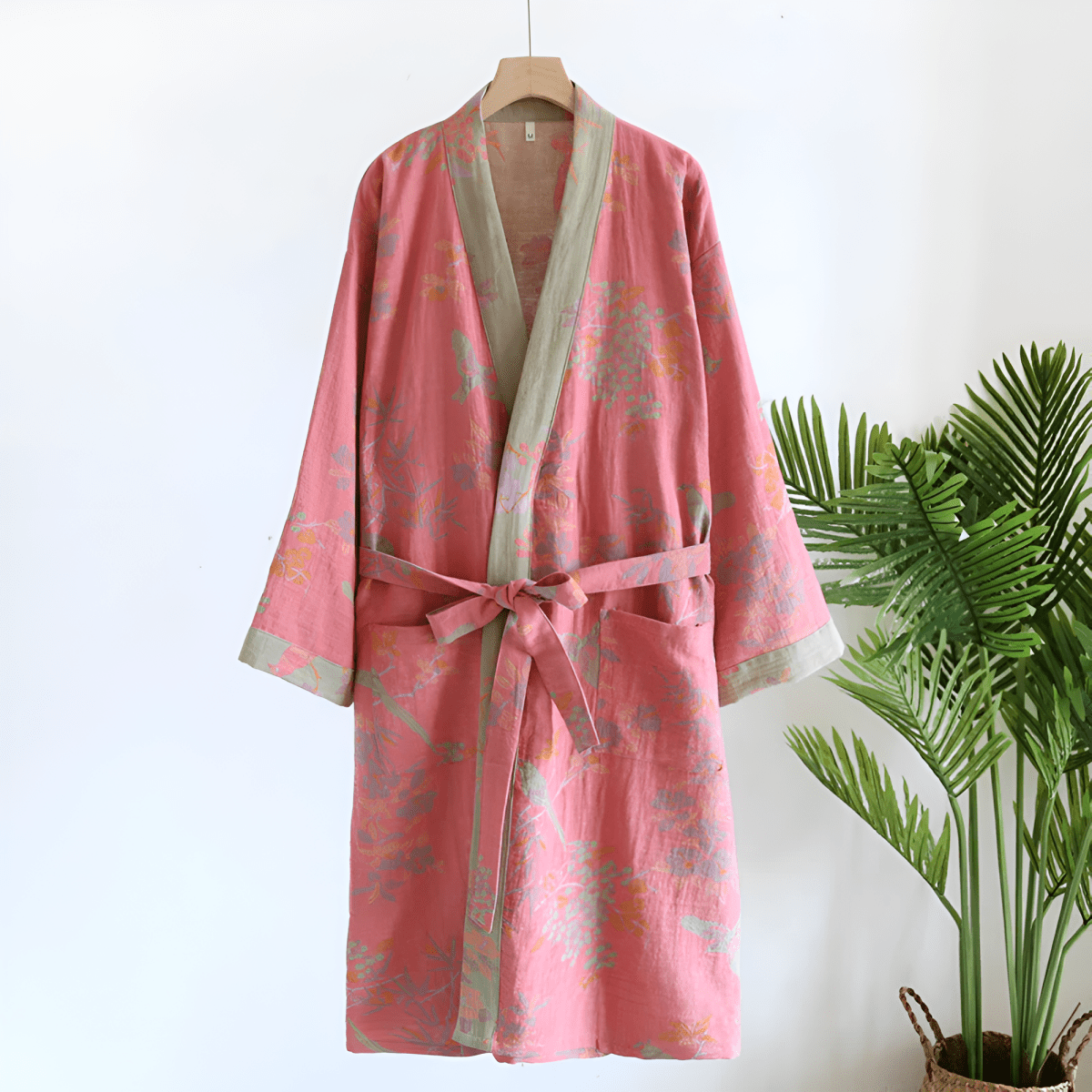 Retro Cotton Gauze Bathrobe – Light & Stylish for Warm Days