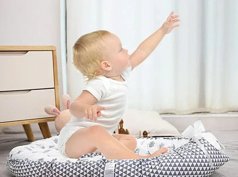 NapNest – Cuna plegable para bebé para un sueño seguro en casa y de viaje