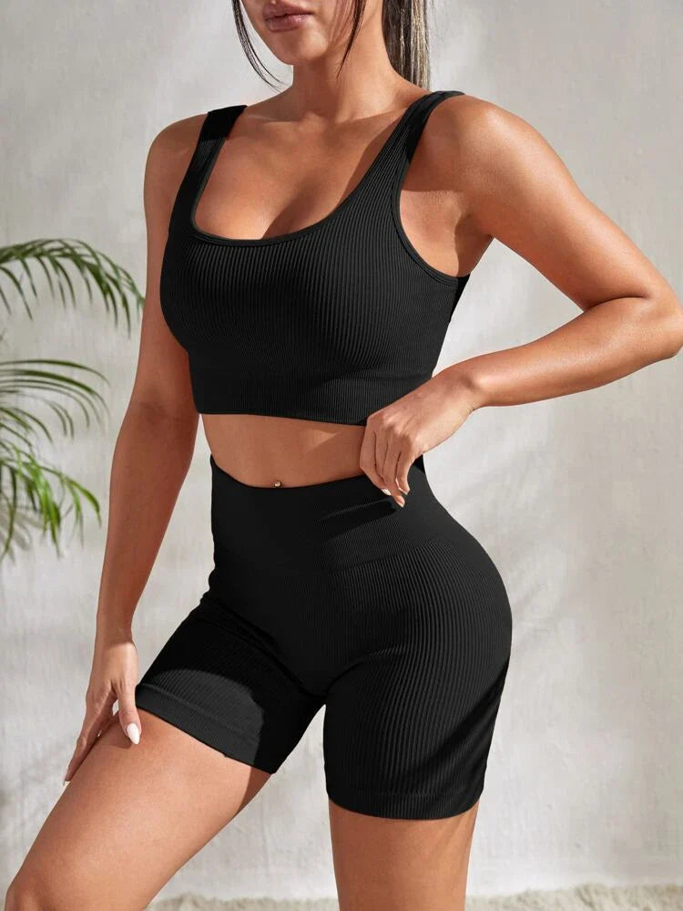 Sienna Fitness Set - 2-piece sports outfit for women with comfort & style